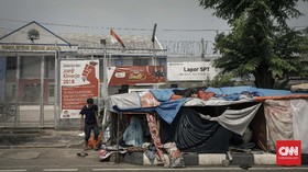 Miris Nasib Para Pencari Suaka di Trotoar Kalideres