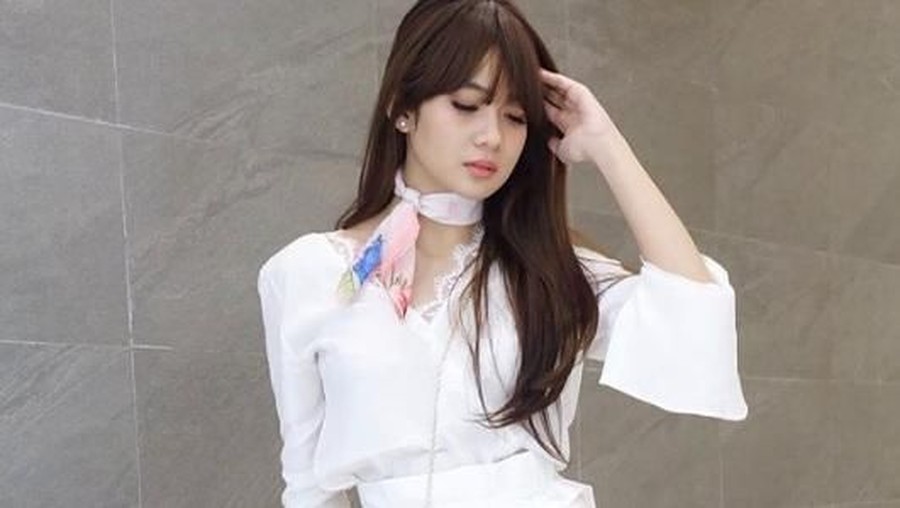 Adiezty Fersa, istri Gilang Dirga.