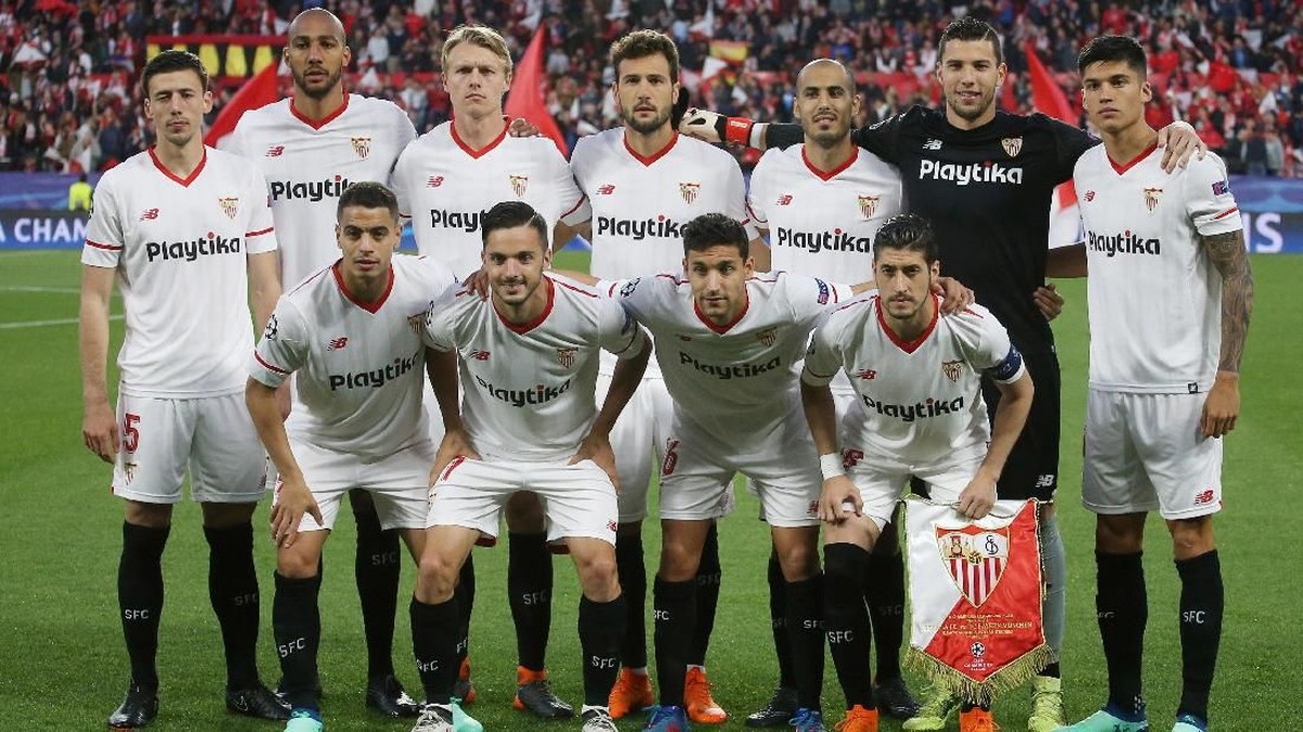 FOTO: Bayern Munchen Menang Beruntung Atas Sevilla