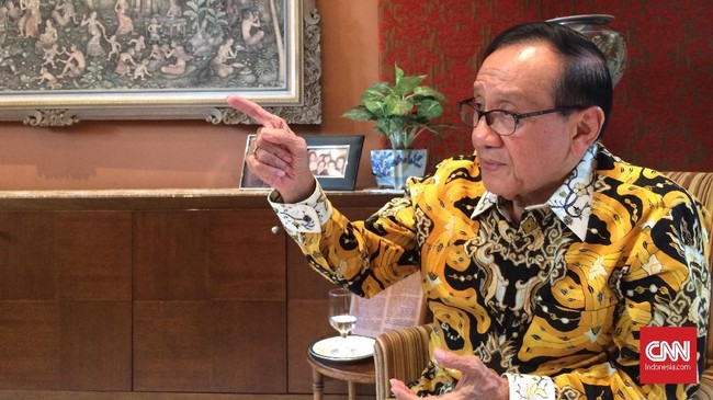 Selain sebagai Ketum Golkar, Akbar Tandjung menilai Airlangga memiliki pengalaman yang cukup dalam pemerintahan, legislatif, dan dunia usaha.