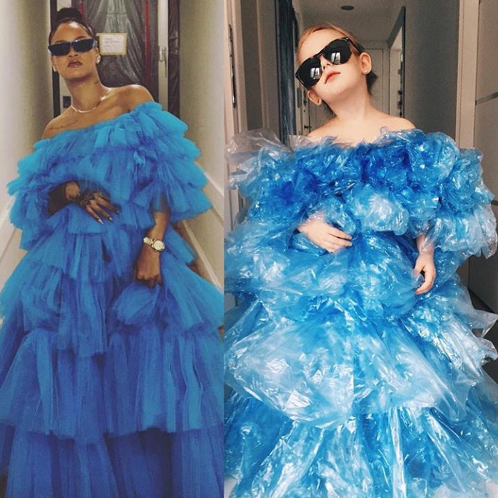 <p>Perkenalkan ini Stefani, putri ciliknya seorang ibu asal Turki, Alya Chalgar. Stefani ini sering banget jadi model untuk gaun kreasi ibunya. Seperti ini, Bun, mencontoh gaun penyanyi Rihanna. (Foto: Instagram @seasunstefunny)</p>