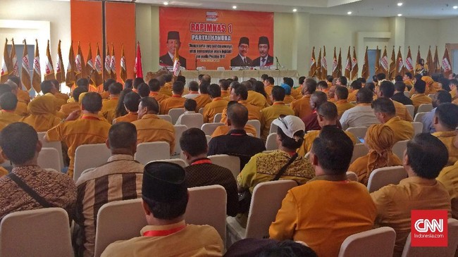 Partai Hanura kubu Daryatmo menggelar Rapimnas, Senin (5/4), dan menegaskan sikap bahwa kepengurusan kubu Oesman Sapta Odang tak berlaku .
