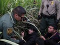 AS Tahan 1.036 Imigran Ilegal Sehari, Terbanyak dalam Sejarah