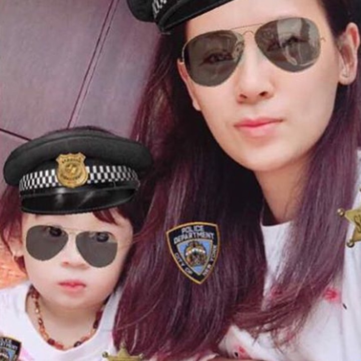 <p>Penyanyi jebolan Indonesian Idol ini sekarang memang lagi menikmati banget perannya menjadi seorang ibu. Bersama gadis cilik, Helena memang sering seru-seruan bareng. (Foto: Instagram @helena_iyeng)</p>