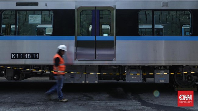 FOTO: Gerbong MRT Tiba Jua