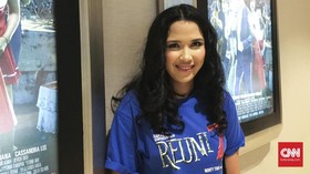 Dinda Kanya Dewi Mesti Berjuang Jadi Transgender di 'Reuni Z'