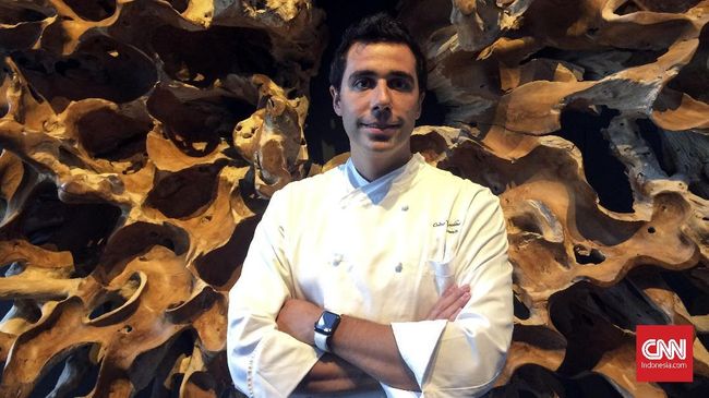 Chef Cedric Vongrichten asal AS menuturkan dirinya berkenalan dengan rasa pedas sambal 10 tahun lalu. Dari ragam varian sambal, ia menyukai sambal matah.