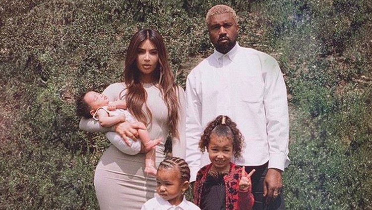 Putri bungsu Kim Kardashian dan Kanye West ini disebut-sebut fotokopian bundanya.