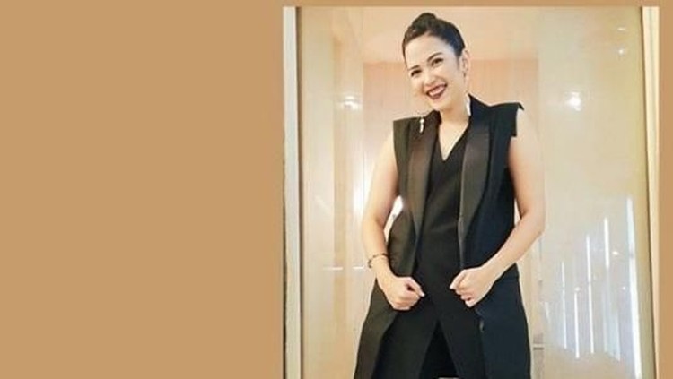 Dinda Kanya Dewi dari instagram pribadinya.