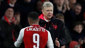 Wenger Ingin Arsenal Tetap Fokus di Leg Kedua