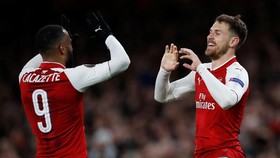 FOTO: Ramsey dan Lacazette Bintang Arsenal di Liga Europa
