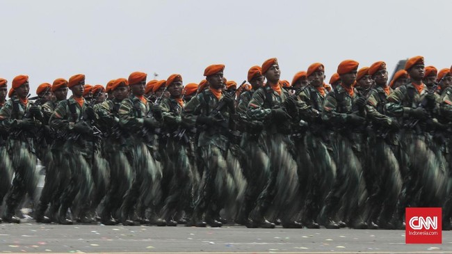 Jelang tahun pemilu yang akan dijalani Indonesia, KSAU TNI AU Yuyu Sutisna mengingatkan prajurit untuk menjaga netralitas dengan tidak berpolitik praktis.