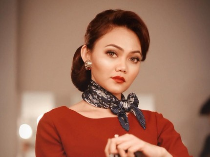 Rina Nose Kena COVID-19, Awalnya Tersedak Nasi Lalu Demam
