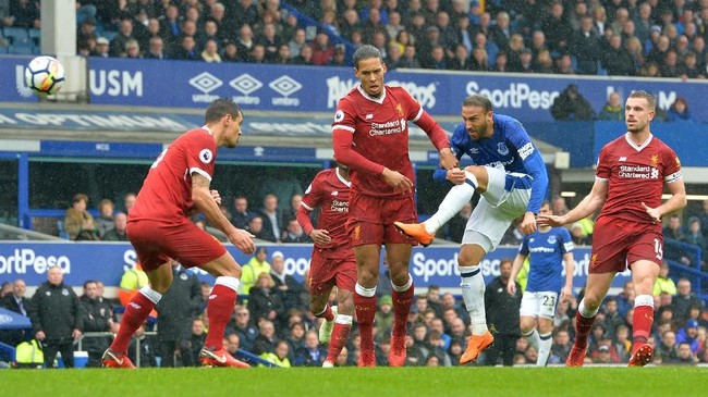Derby Merseyside di Liga Inggris antara Everton vs Liverpool di Stadion Goodison Park, Sabtu (8/4), berakhir imbang di babak pertama.