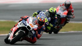Drama MotoGP Berlanjut, Minta Maaf Miller Ditolak Lorenzo