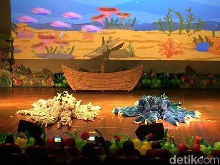 Berartinya Kehadiran Orang Tua Saat Anak Tampil di Acara Sekolah