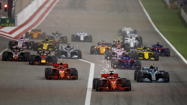 Pebalap Ferrari Sebastian Vettel meraih kemenangan kedua beruntun di F1 2018 setelah mengalahkan pebalap Mercedes Valtteri Bottas pada balapan GP Bahrain.