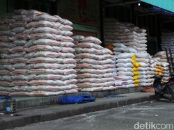 Bulan Puasa di Tengah Corona, Stok Beras Aman?