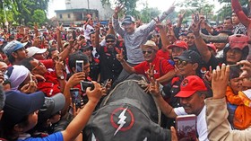 Perwakilan Kader PDIP Kembali Satroni Radar Bogor