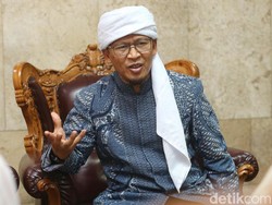 Aa Gym Minta Warga Tak Tolak Pemakaman Jenazah Covid-19