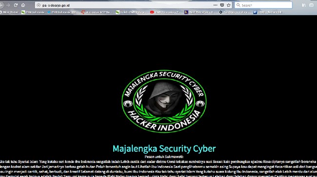 Situs halaman Pengadilan Agama Kabupaten Sidoarjo diretas oleh Majalengka Security Cyber. Tampilan situs menampilkan pesan untuk Sukmawati Soekarnoputri.