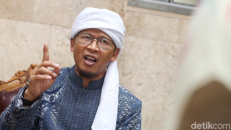 Wawancara Khusus Aa Gym di Istiqlal detikcom melakukan wawancara khusus dengan Abdullah Gymnastiar atau Aa Gym di Masjid Istiqlal, Jakarta, Minggu (8/4/2018).