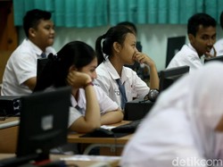 Video: Mendikdasmen Beri Kode Ujian Nasional Digelar Setelah 2025