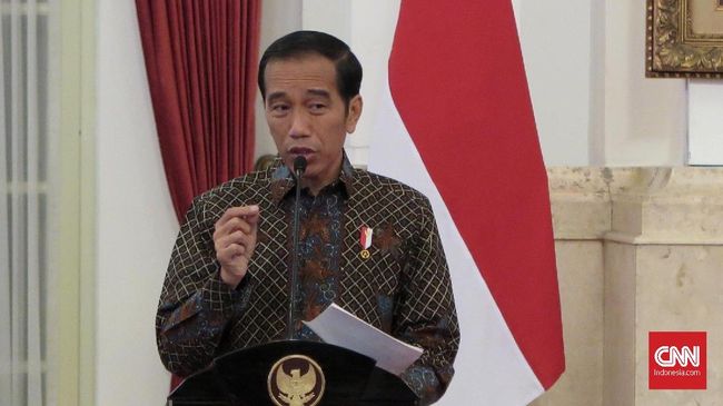 Jokowi Paksa Semua Pemda Jalankan Perizinan Satu Pintu Online