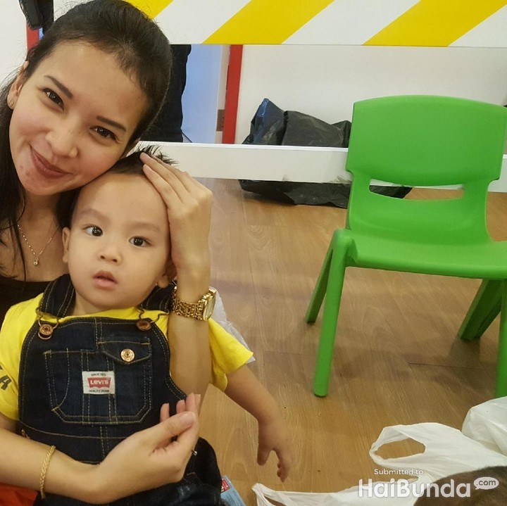 <p>Sementara bagi Indah, dia kangen banget sama masa-masa dia masih ke mana-mana berdua dengan putranya, Malka. Sebab sekarang Malka sudah punya adik.</p>