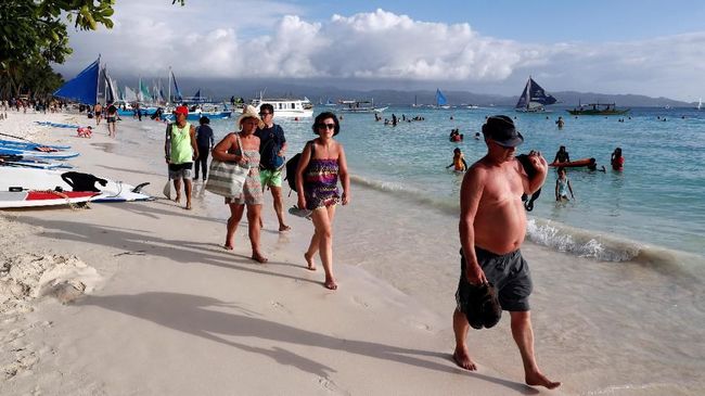 Amerika Serikat keluar sebagai negara yang meraih untung terbesar dari sektor pariwisata pada tahun ini.