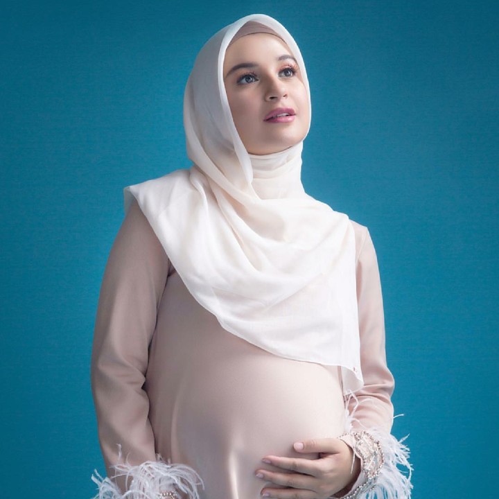 Di kehamilan ketiga Shireen Sungkar makin ceria dan bercahaya. (Foto: Instagram/@dierabachir/@shireensungkar)