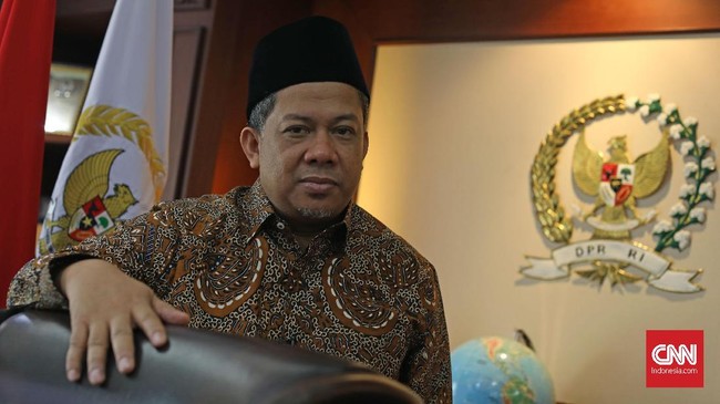Wakil Ketua DPR Fahri Hamzah menilai Ketua Umum Gerindra Prabowo Subianto tidak berniat menyarankan masyarakat menerima suap jelang Pilkada Serentak.