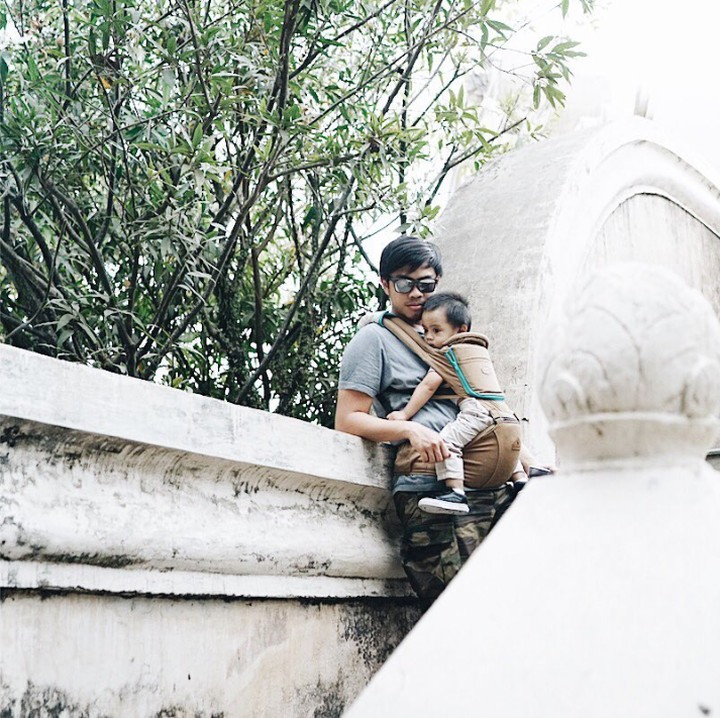Tuh lihat, Sekala nemplok banget sama ayahnya ya. (Foto: Instagram @dittopercussion)
