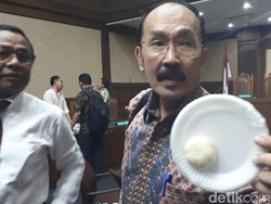Fredrich Yunadi Akan Hadirkan 2 Saksi Ahli Hukum Pidana di Sidang PK