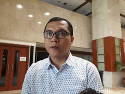 PD Protes Cat Merah Pesawat Kepresidenan, PPP: Emangnya Harus Biru?