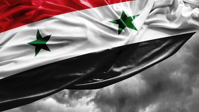 Rusia mengklaim bahwa bendera Suriah berkibar di daerah kekuasaan pemberontak di Douma, mengindikasikan kemenangan penuh pemerintah atas Ghouta Timur.