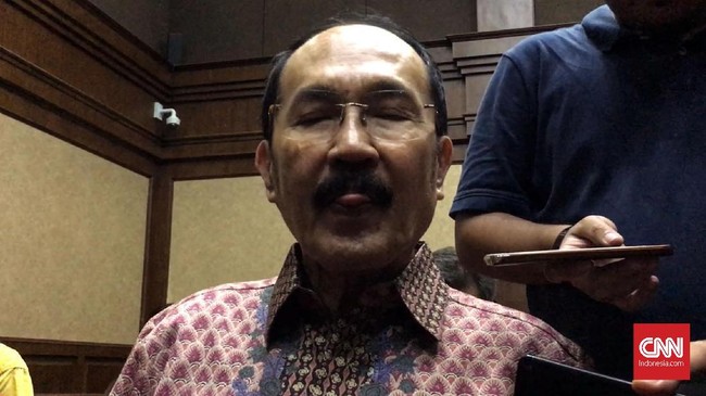 Sikap Fredrich Yunadi yang dinilai tak sopan membuahkan keberatan jaksa dari KPK dalam lanjutan sidang kasus merintangi penyidikan kasus korupsi proyek E-KTP