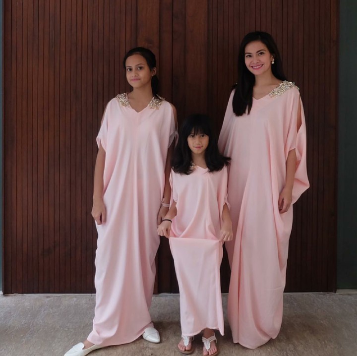 <p>Kompak selalu ya Bunda Ersa dan anak-anaknya. (Foto: Instagram/ersamayori)</p>