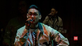 VIDEO: Satu Dekade Berkarya, Afgan Beri Kado ke Penggemar