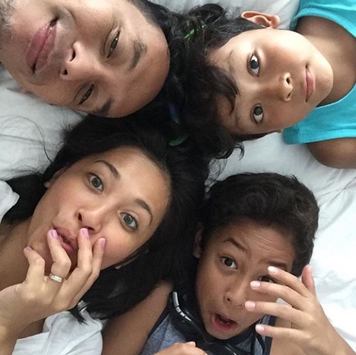 <p>Kebahagiaan mereka makin lengkap dengan kehadiran dua jagoan cilik. (Foto: Instagram @pongki_barata)</p>