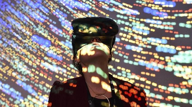 Depresi bisa sangat mengganggu. Teknologi virtual reality (VR) bisa menjadi salah satu metode ampuh mengurangi gejala depresi.