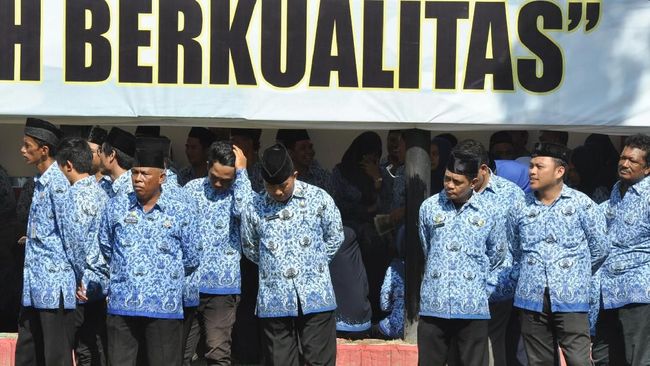 PNS Diproyeksi Turun Drastis di Tengah Penghapusan Tenaga Honorer
