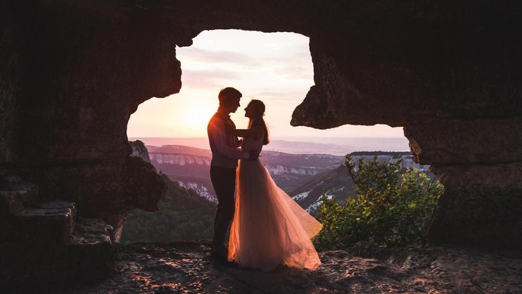 Wedding in the mountains Mangup in Crimea