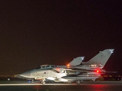PM Inggris Nyatakan Jet Tempurnya Menembak Jatuh Drone-drone Iran