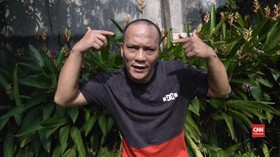 VIDEO: Curhat Iwa K Soal Keluarga dan Target Karier