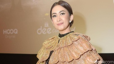Nafa Urbach: Ngatain Aku Kafir, Murtadlah, Nggak Ada Urusan Sama Kalian
