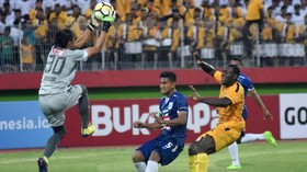 Jandia Eka Putra Salah Jersey Lawan PSM, Bos PSIS Minta Maaf