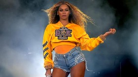 Lagu-Lagu Beyonce Memakai Nama Baru Bocor di Internet