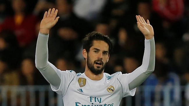 Real Madrid yang tampil tanpa Cristiano Ronaldo berhasil mengalahkan tuan rumah Malaga di Estadio La Rosaleda dengan skor 2-1 pada Minggu (15/4).