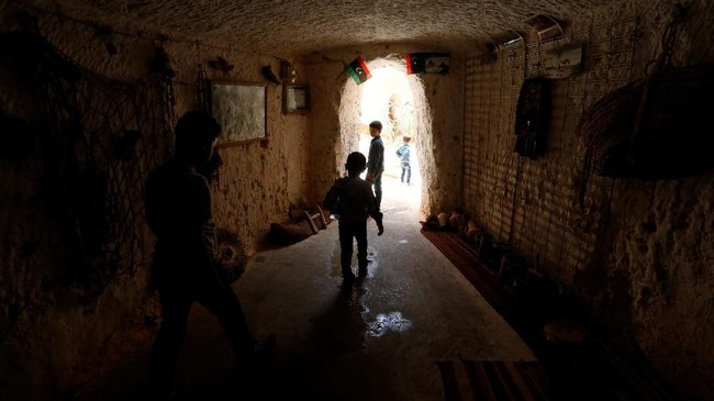 Perang terus terjadi di Libya telah mengancam nyawa setengah juta anak-anak yang tinggal di wilayah itu.